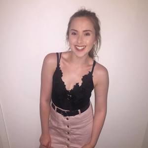 Meet your Posher, Michaela